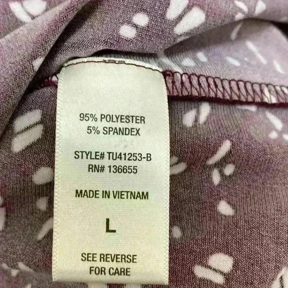 New Burgandy Beacon Stitch Fix Blouse V-neck  Large. New never worn E - Picture 12 of 13